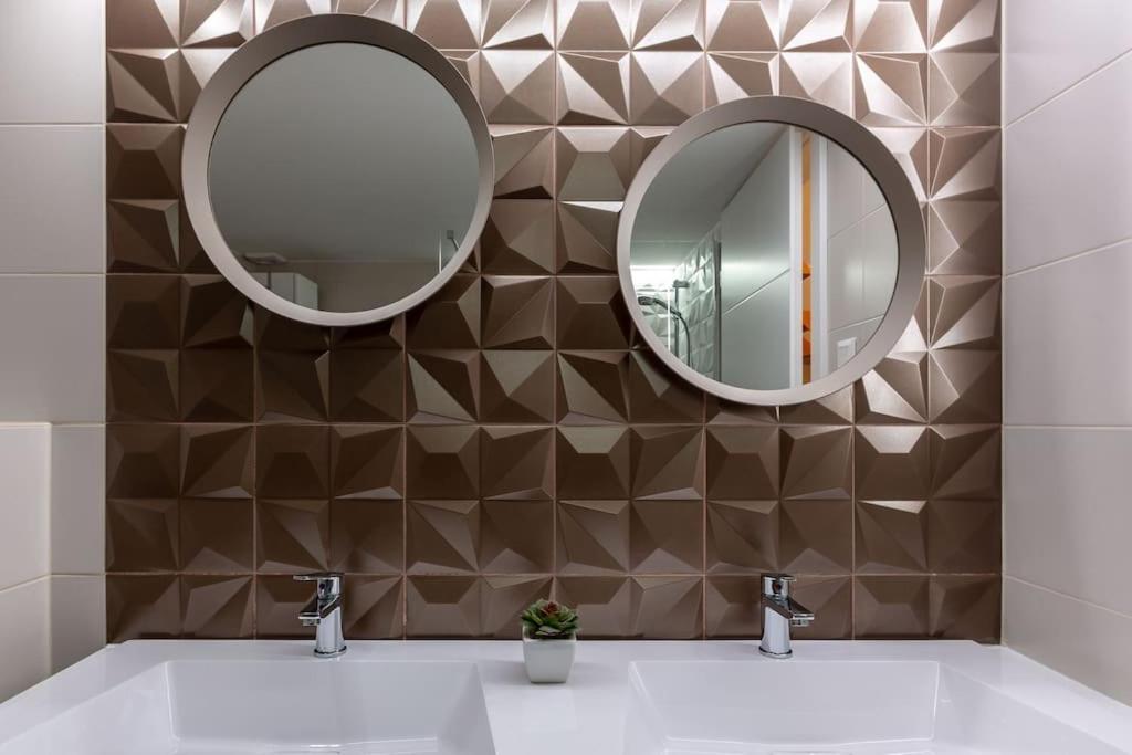 Premium Apartment By Hi5-King Street'S Luxury Boedapest Buitenkant foto