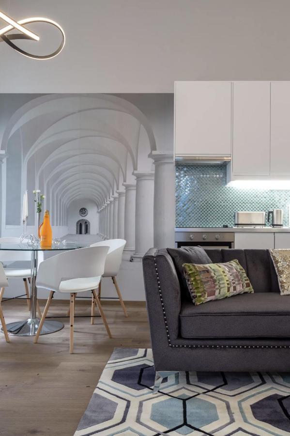 Premium Apartment By Hi5-King Street'S Luxury Boedapest Buitenkant foto