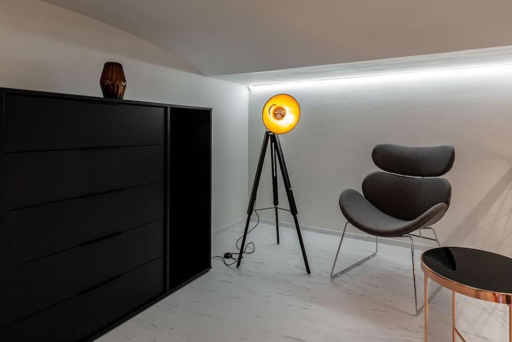 Premium Apartment By Hi5-King Street'S Luxury Boedapest Buitenkant foto